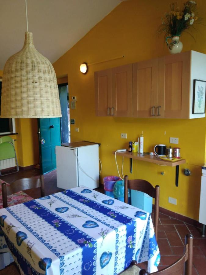 Appartamento Margherita Montale  Exterior photo