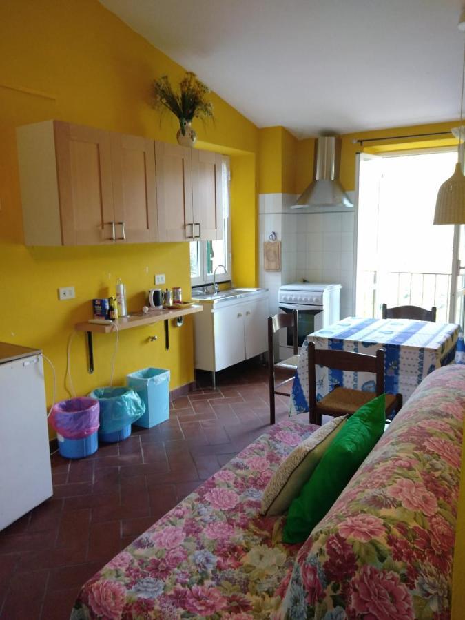 Appartamento Margherita Montale  Exterior photo